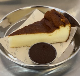 [PoS] San sebastian cake/ كيكة سان سبيستيان